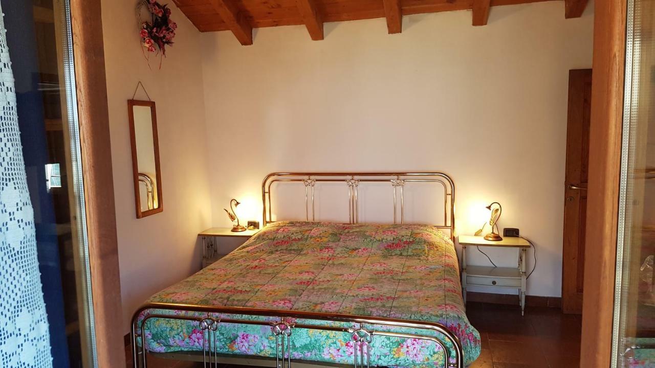 Agriturismo Volpe Golosa Morbegno Exterior photo